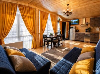 King House - 124