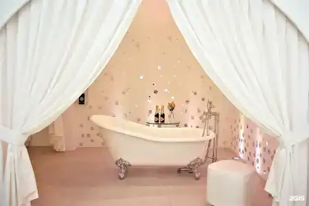 Imperial & Champagne SPA - 220