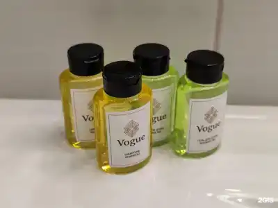 Vogue - 19