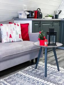 А у реки - 221