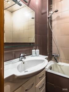 Visit Nevsky pr 182 - 41