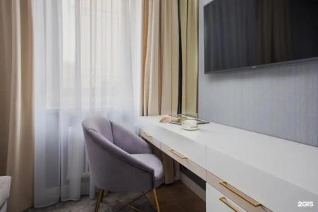 V Hotel - 138