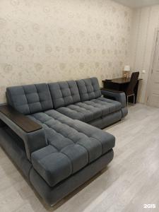 ИЛНЕ Двухкомнатная квартира на улице Республики - 13