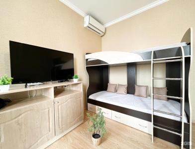 Apartment on Ulitsa Suvorova - 37
