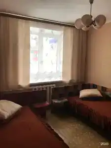 Нефтяник - 4