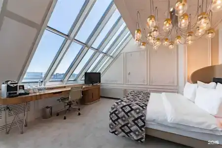 Crown Hotel St. Petersburg - 136