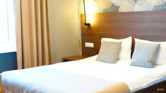 Ласточкино гнездо - 100