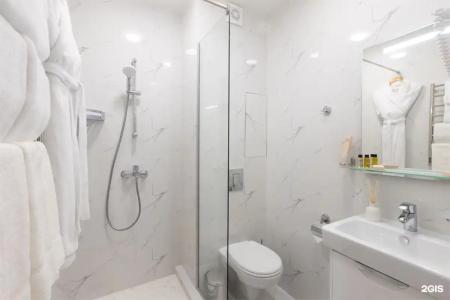 8Avenue - 186