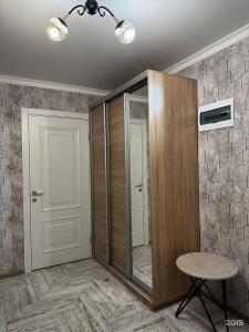 West House - 30