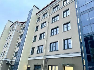Абрикосовое дерево на набережной Обводного канала - 37