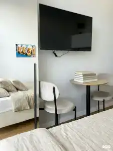 Hospitality Time - 192