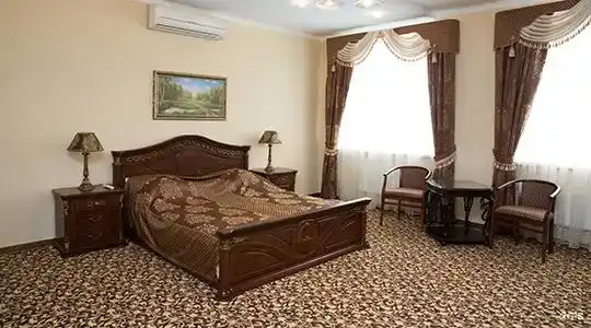 Лидер - 19