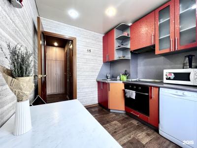 Маклакова, 52 - 14