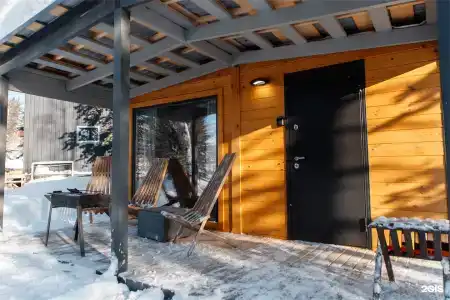 Chalet Needles - 76