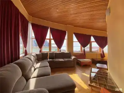 Крестовая Падь - 162