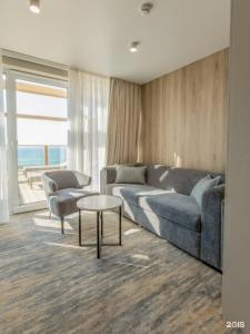 Маяковский - 203