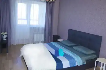 Grand Avenue Vlg - 56