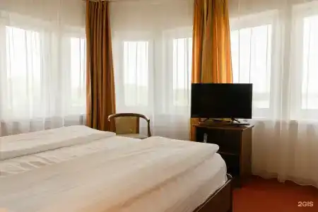 40-й меридиан Арбат - 95