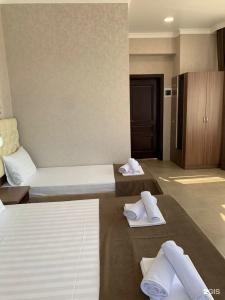 Golden plaza - 172