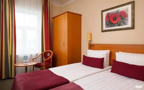 Октябрьская - 107