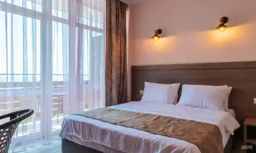 L-hotel - 82