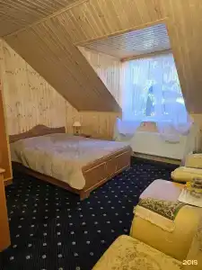 Голден Хаус - 86