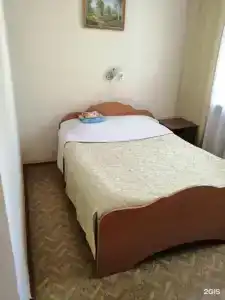 Нефтяник - 38