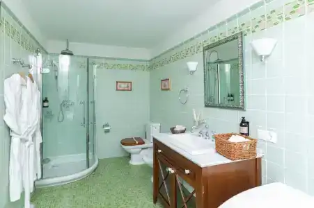 Губернский - 109