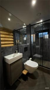 Twins House - 110