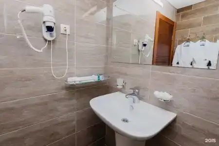 Family Pride inn - 108