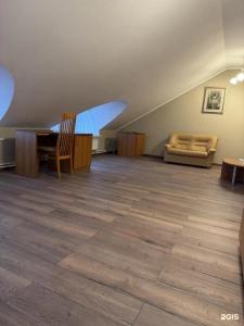 Аристократ - 77