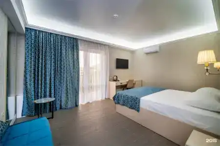 M House - 112