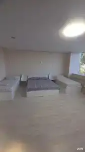 Main room - 31