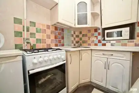 на Бардина 8 - 6