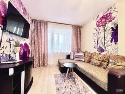 Маклакова, 52 - 4