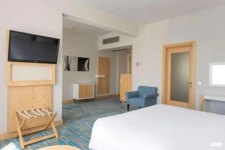 Radisson Blu - 144