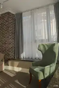 Green Doors - 75