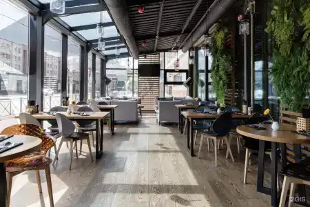 Radisson Blu Hotel - 11