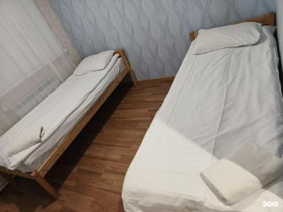 ИЛНЕ Двухкомнатная квартира на улице Республики - 26