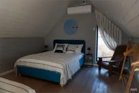Eos - 77