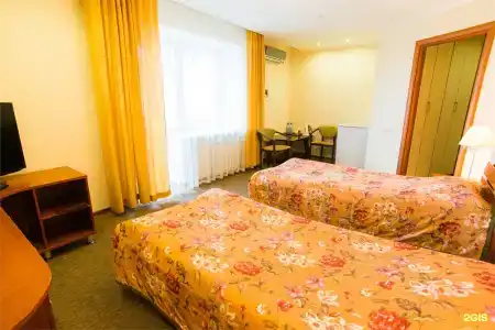Suite - 121
