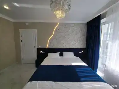 Владимирский - 105