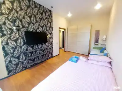 Декабристов 39/1 апартаменты - 0