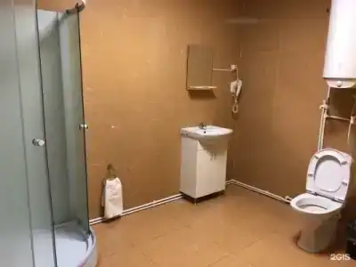 Кремлевский - 102