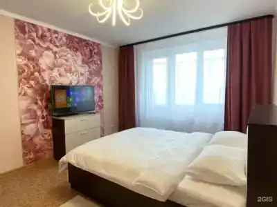 на Созидателей  - 6