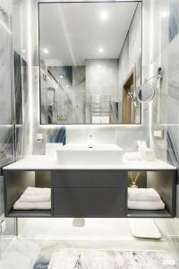Minger Med SPA - 125
