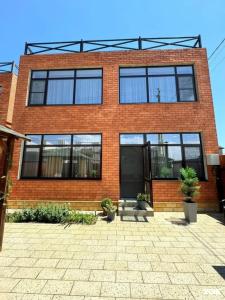 Woodhouse - 85