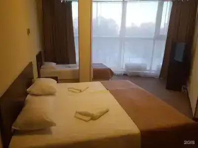 Кремлевский - 108