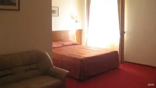 Премьер - 32