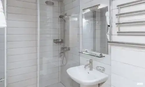 L-hotel - 67